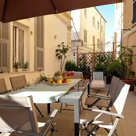 Giardino In Citta; Centralissimo