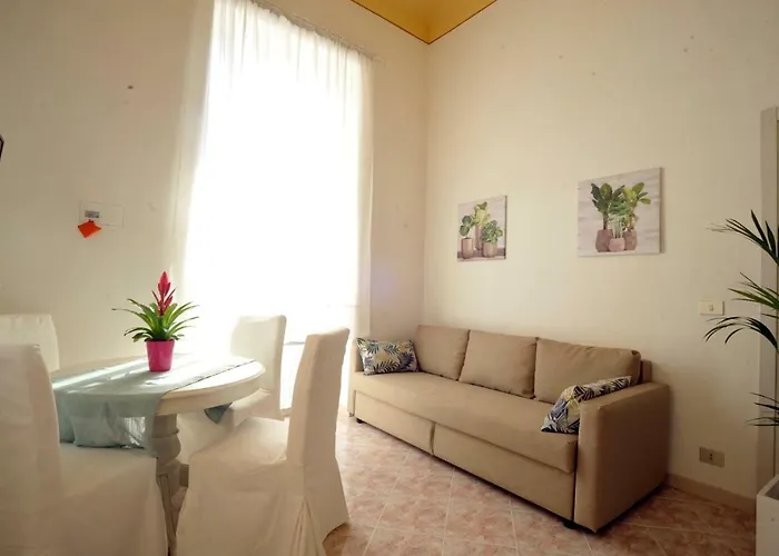 Giardino In Citta; Centralissimo Апартаменты Санремо