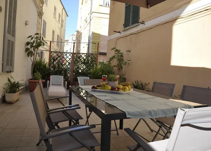 Giardino In Citta; Centralissimo Апартаменты *