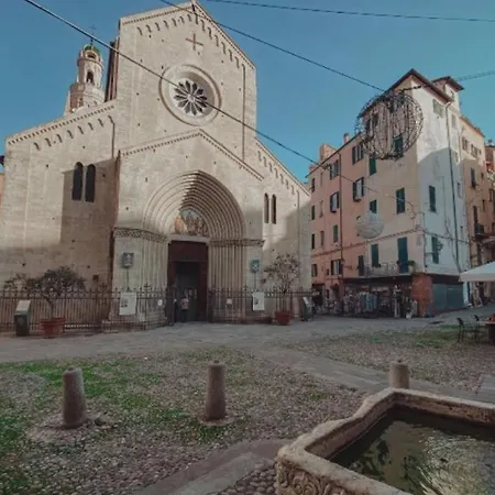 Giardino In Citta; Centralissimo