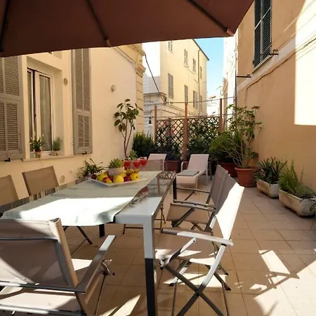 Апартаменты Giardino In Citta; Centralissimo